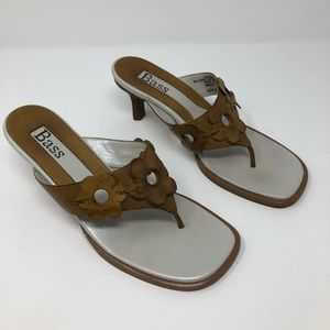 Bass Daizy thong w/ kitten heel 6.5M